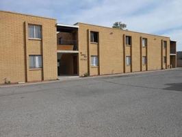 featured image of 3742 N Fairview Ave