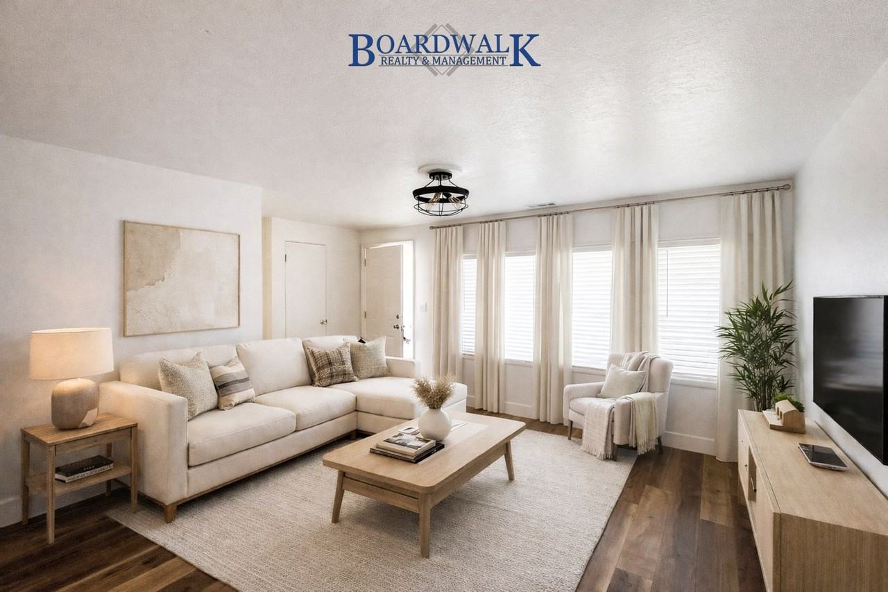 3140 S 3200 W - Photo 3 of 50