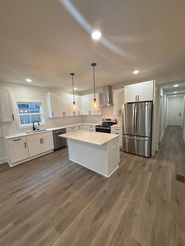 850 Ridge Ave Nw - Photo 4 of 12