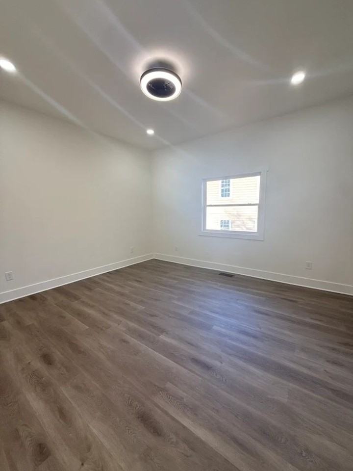 850 Ridge Ave Nw - Photo 7 of 12