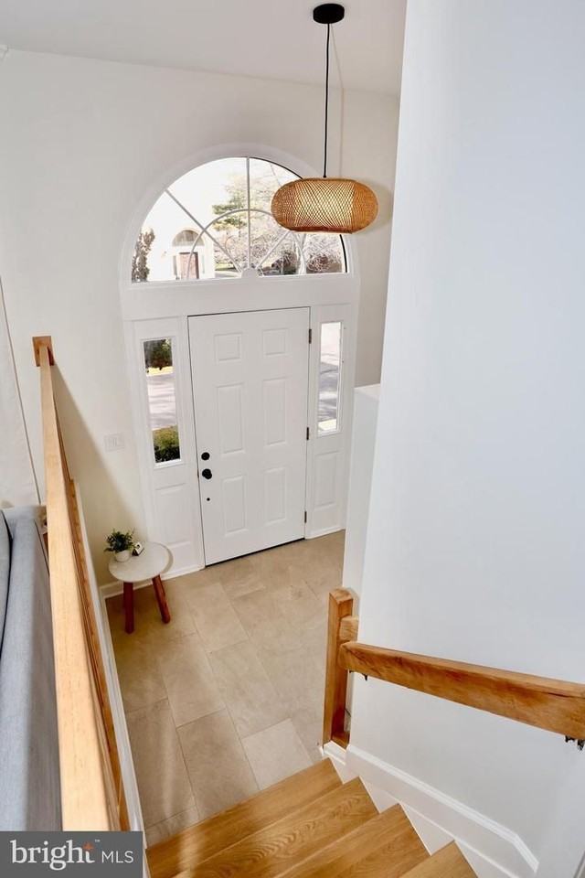 1515 Templeton Pl - Photo 2 of 31