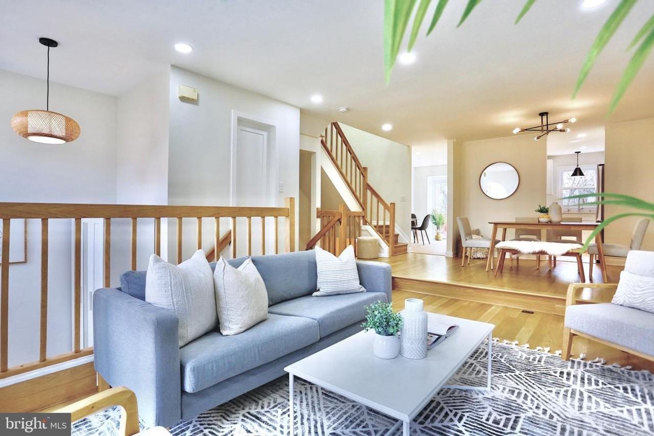 1515 Templeton Pl - Photo 3 of 31