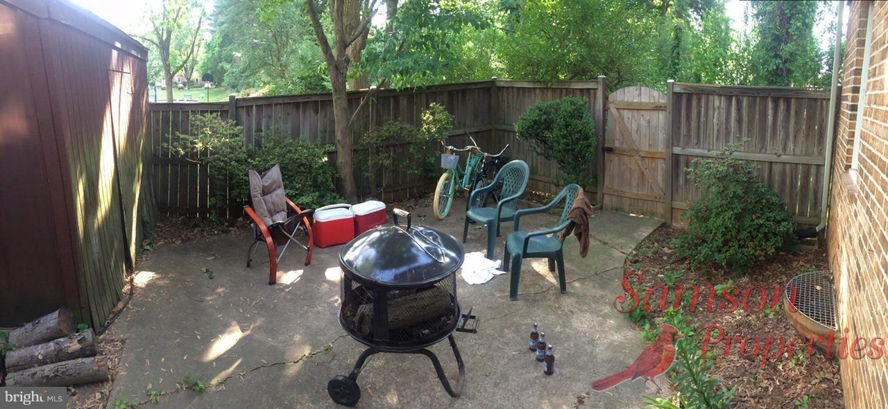 9626 Lindenbrook St - Photo 2 of 17