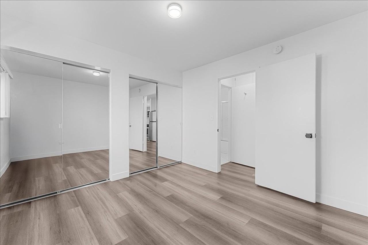 2736 Pomeroy Ave - Photo 7 of 11