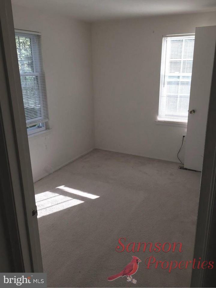 9626 Lindenbrook St - Photo 7 of 17