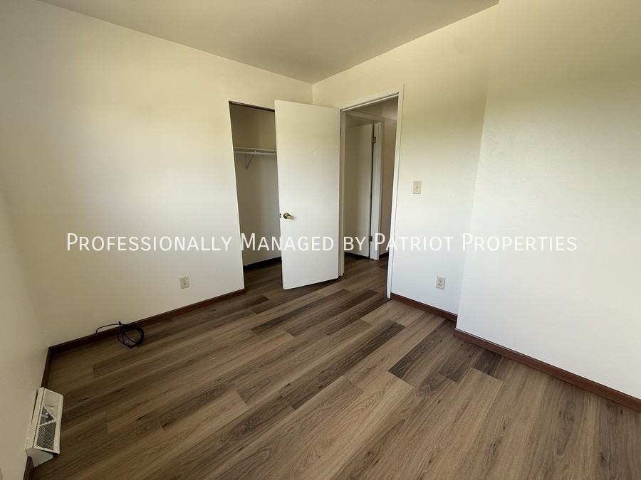 Independence Park Townhomes - Photo 7 of 9