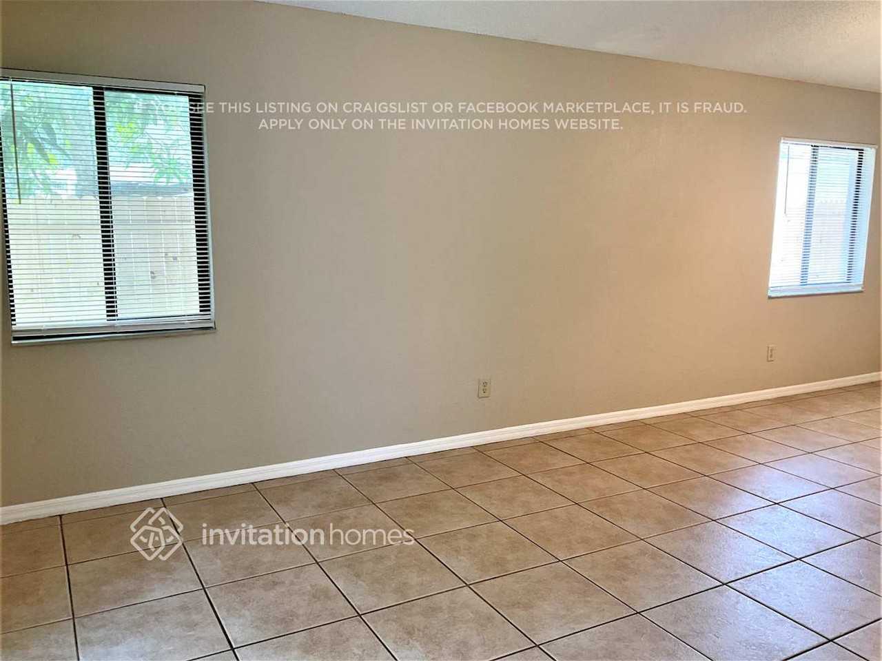 105 River Chase Dr - Photo 2 of 17