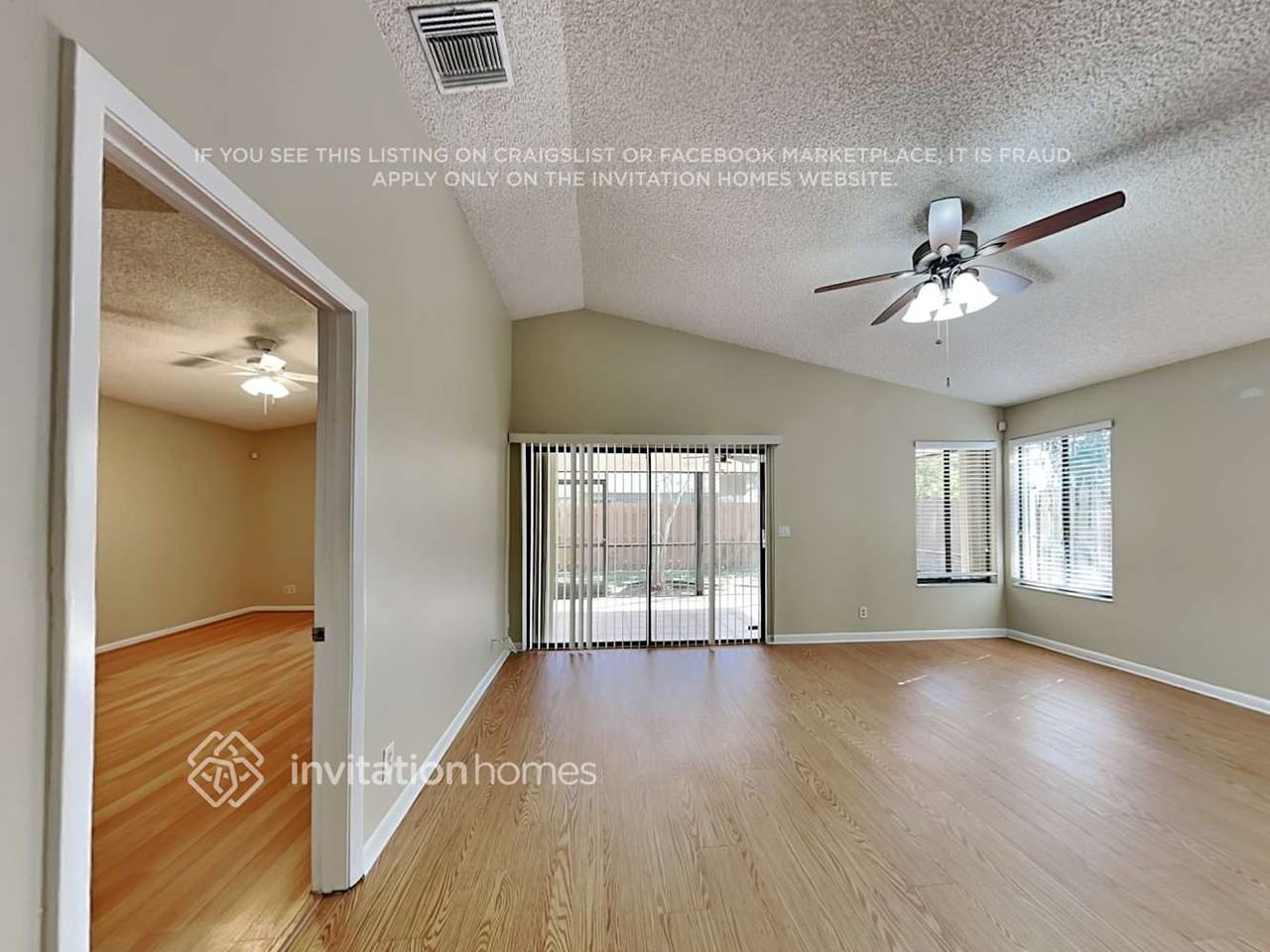 1930 Nw 39th Ave - Photo 5 of 19