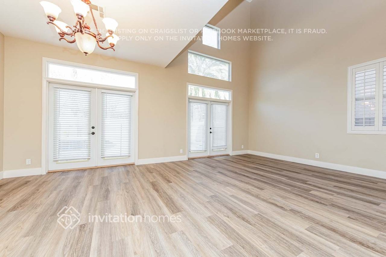 5501 Carnation Meadow St - Photo 6 of 18