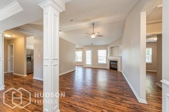 13415 Philip Michael Rd - Photo 3 of 17