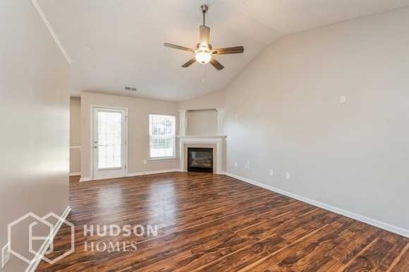 13415 Philip Michael Rd - Photo 5 of 17