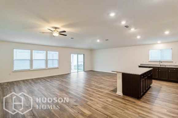 2159 Hudson Grove Dr - Photo 5 of 18