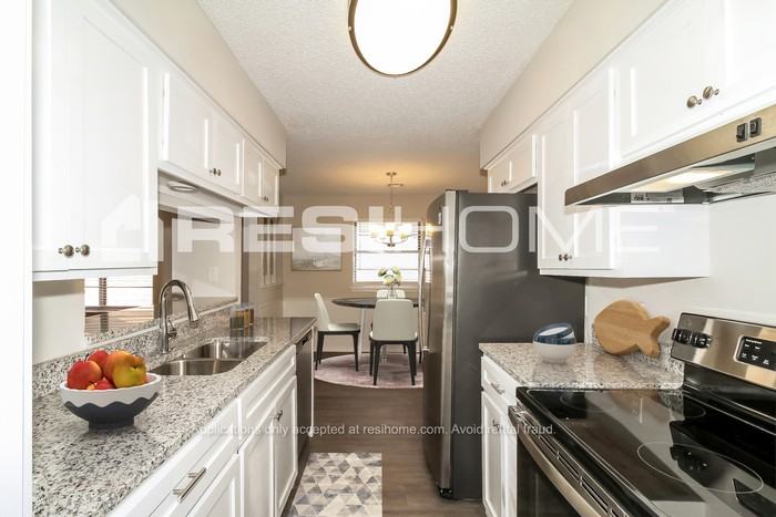 5021 Federal Ct - Photo 2 of 16