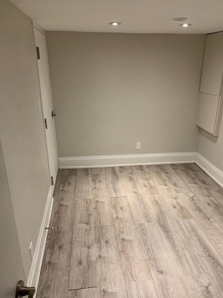 452 Margueretta Street - Photo 4 of 8