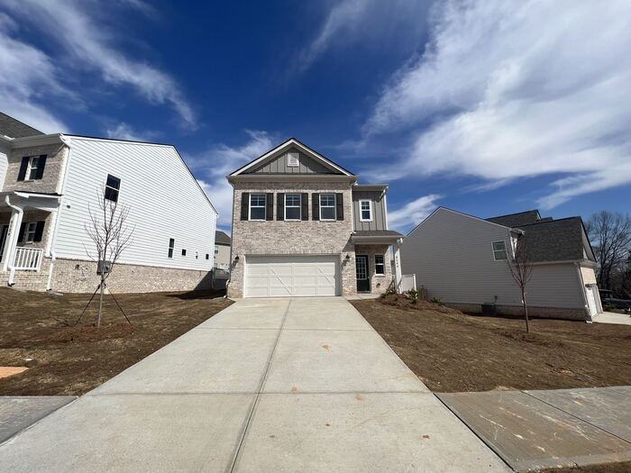 5144 Aylesbury Ct - Photo 2 of 33