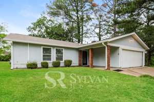 featured image of 128 Berryhill Pl