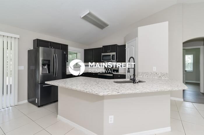 10612 Cedar Forest Cir - Photo 5 of 16