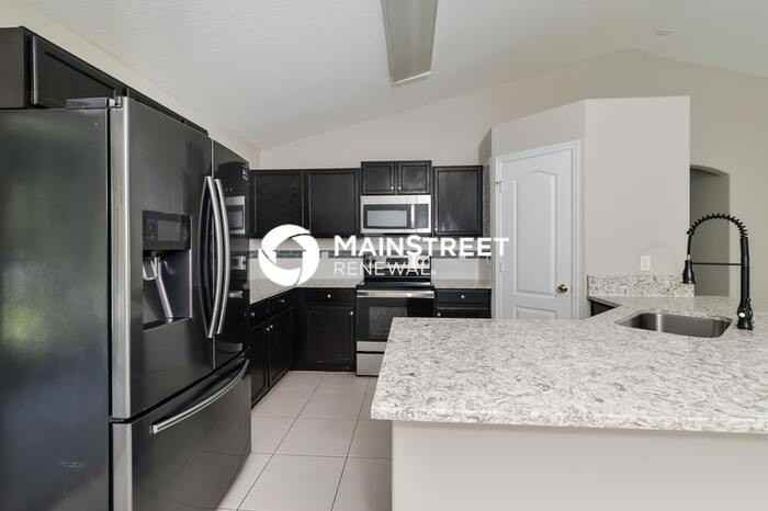 10612 Cedar Forest Cir - Photo 6 of 16