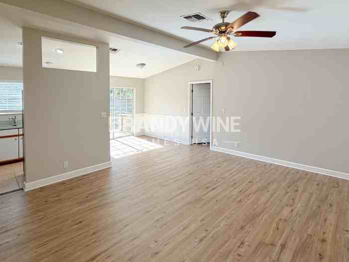 132 E 8th St - Photo 3 of 17