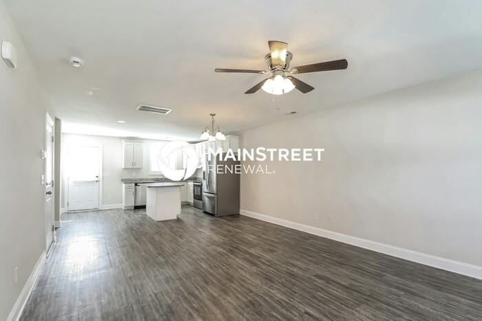 714 E Georgia Ave - Photo 5 of 19