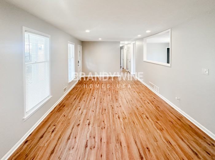 4060 W Stubbs Rd - Photo 4 of 32