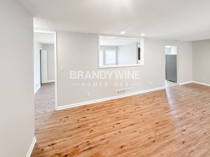 4060 W Stubbs Rd - Photo 6 of 32