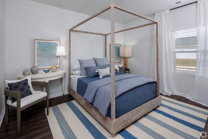 363 Augustine Dr - Photo 7 of 11