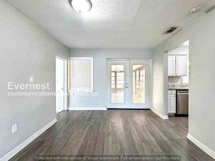 300 S Palermo Ave - Photo 5 of 22