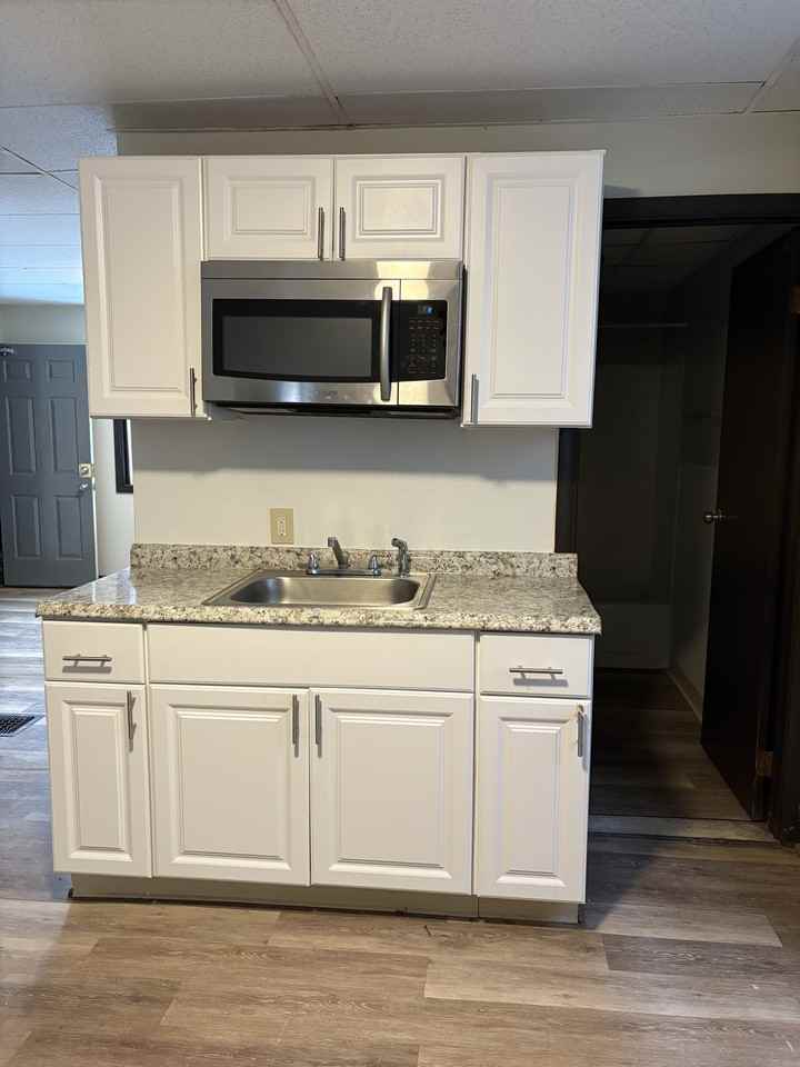 136 136 Parkdale AvenueUnit 1 #1