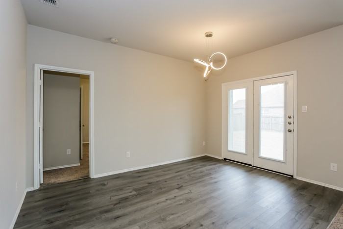 202 Shetland Ct - Photo 5 of 17