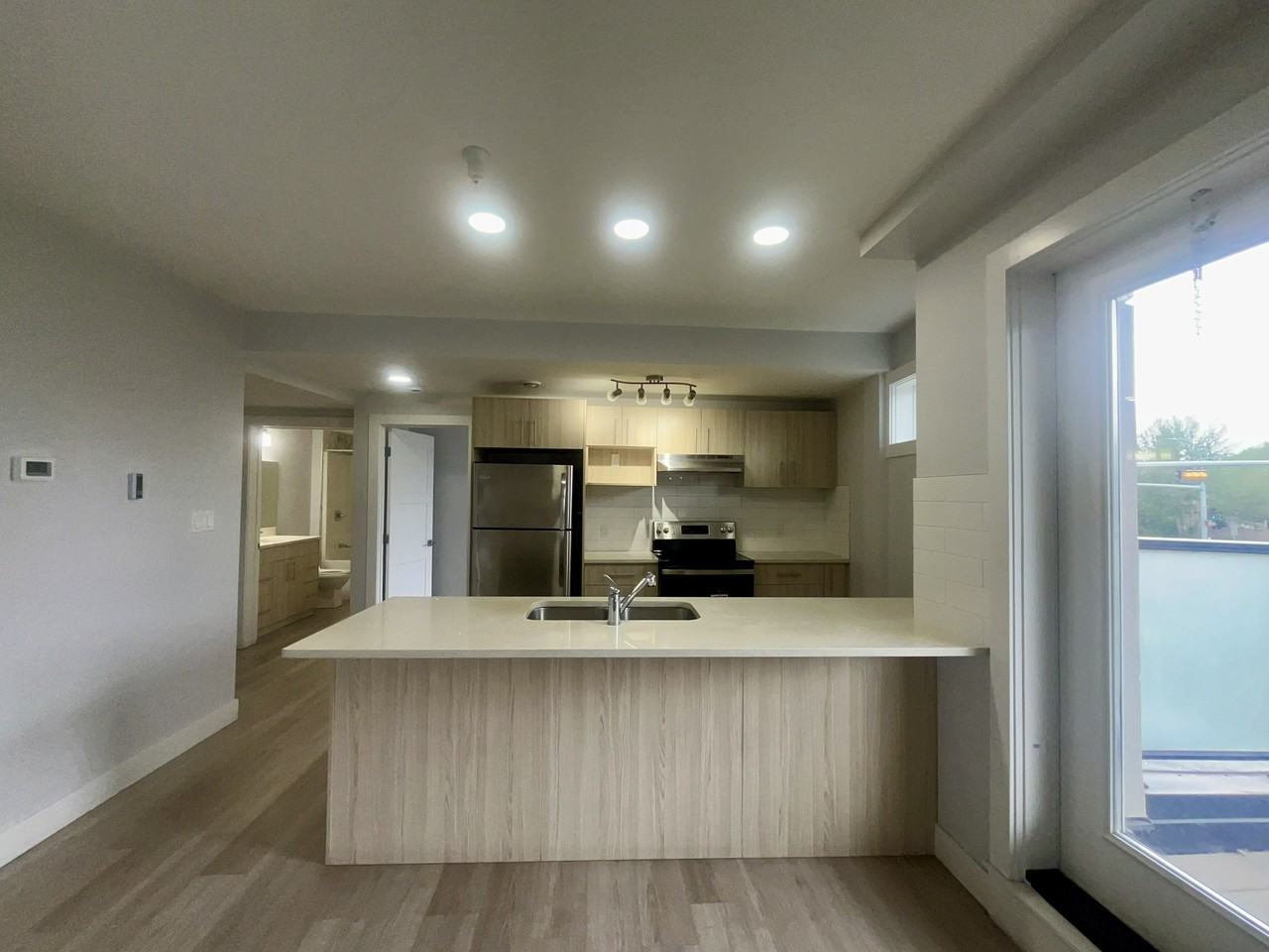 2215 47 St Nw #203 - Photo 5 of 13