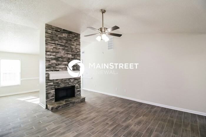 10381 Commons Xing - Photo 5 of 19