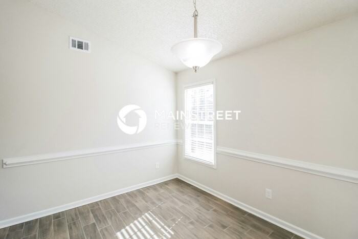 10381 Commons Xing - Photo 6 of 19