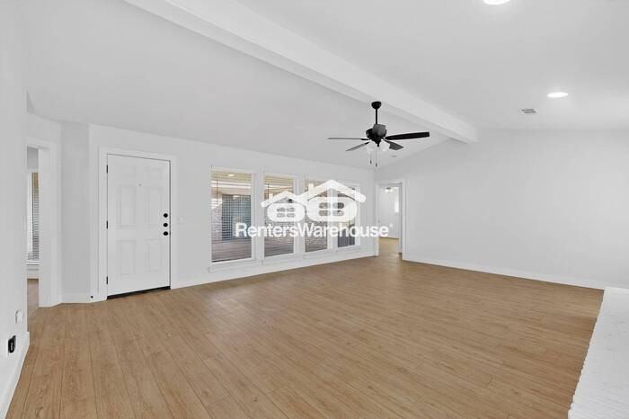 2417 Parkhaven Dr - Photo 5 of 43