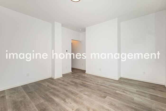 4816 Blackberry Way - Photo 5 of 21