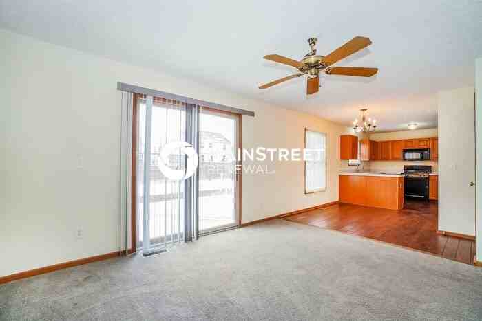 2672 Fernwood Ave - Photo 6 of 20