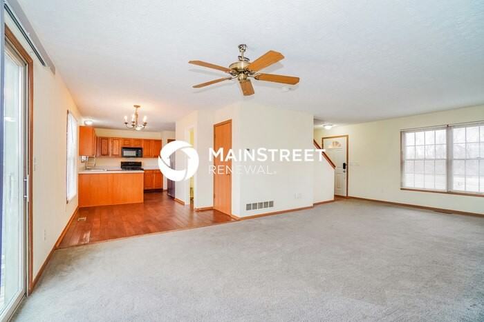 2672 Fernwood Ave - Photo 7 of 20