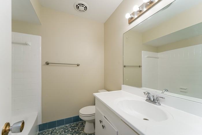 1527 Springridge Dr - Photo 6 of 11