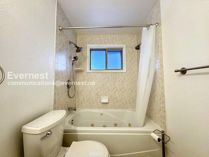 6638 S Logan St - Photo 7 of 28