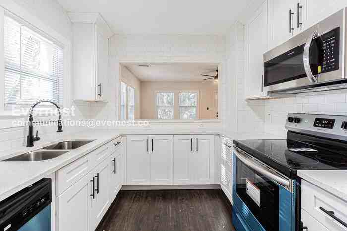 1005 E Patterson St - Photo 3 of 22