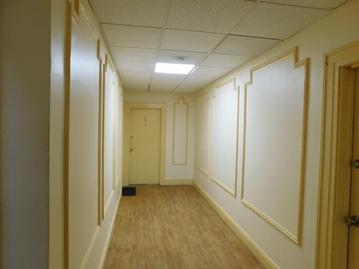 305 Milburn Ave #8 - Photo 4 of 11