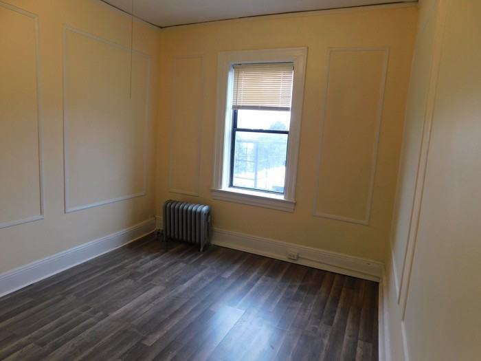 305 Milburn Ave #8 - Photo 5 of 11