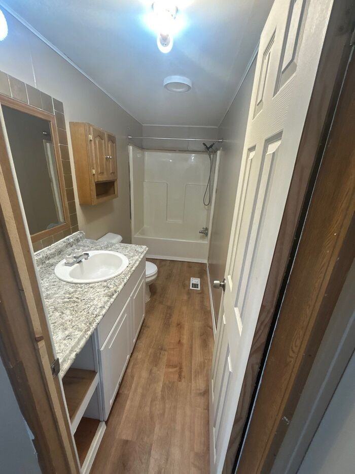 2008 W 3rd St - Photo 3 of 13