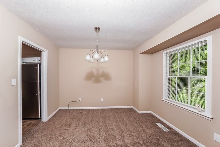 1656 5th Pl Nw - Photo 3 of 10