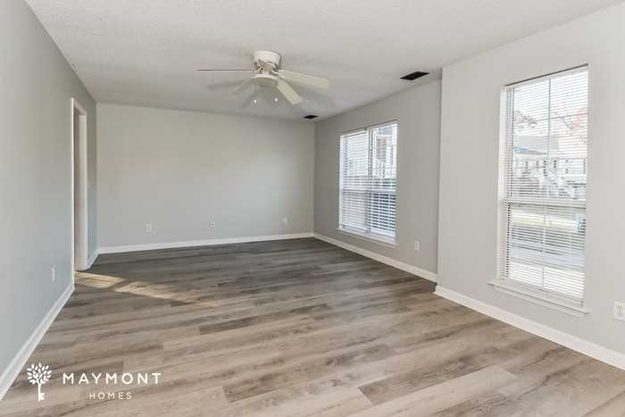 505 Castlerock Ct - Photo 3 of 11