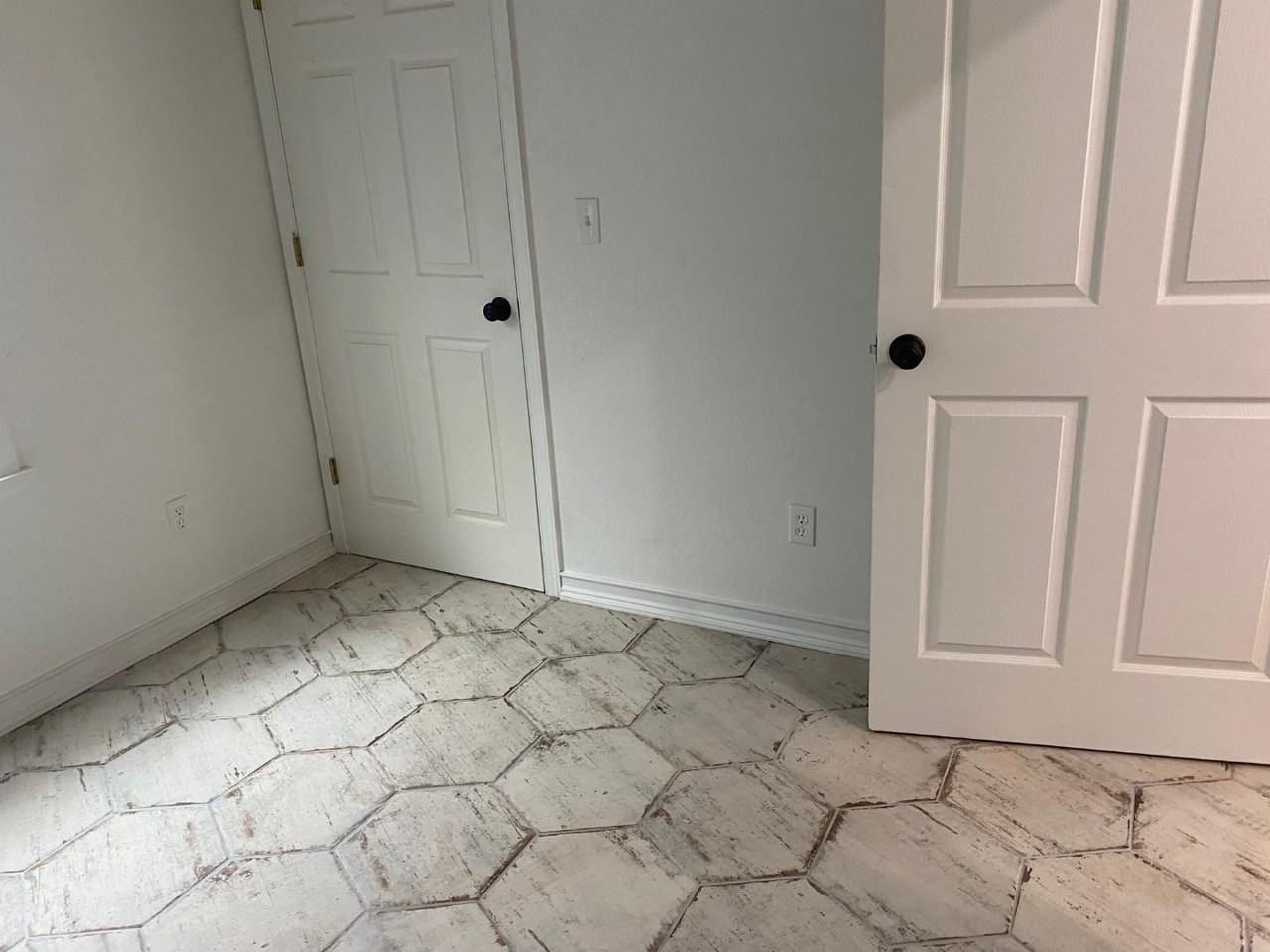 1618 8th St - Photo 6 of 7