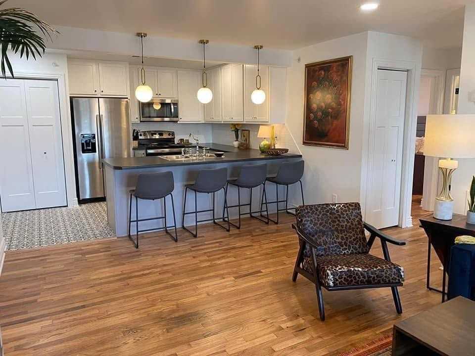 Liza's Lofts - Photo 7 of 10