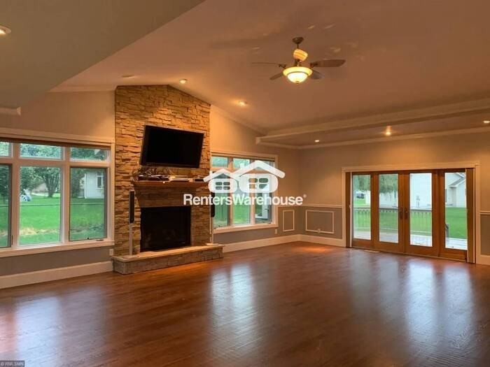 13770 Butternut St Nw - Photo 2 of 25