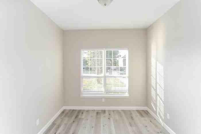 721 Shady Meadow Ln - Photo 5 of 16