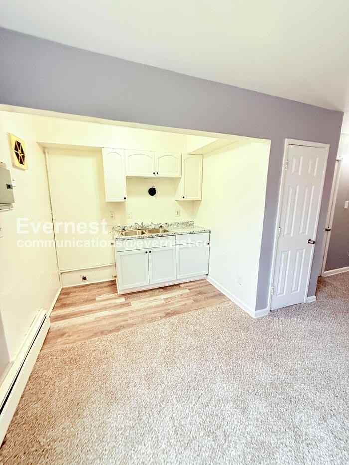 18711 Schoolcraft #5 - Photo 3 of 18